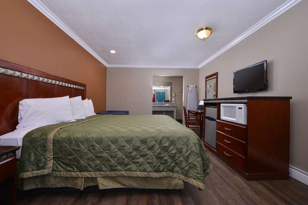 Americas Best Value Inn Corona Chambre photo