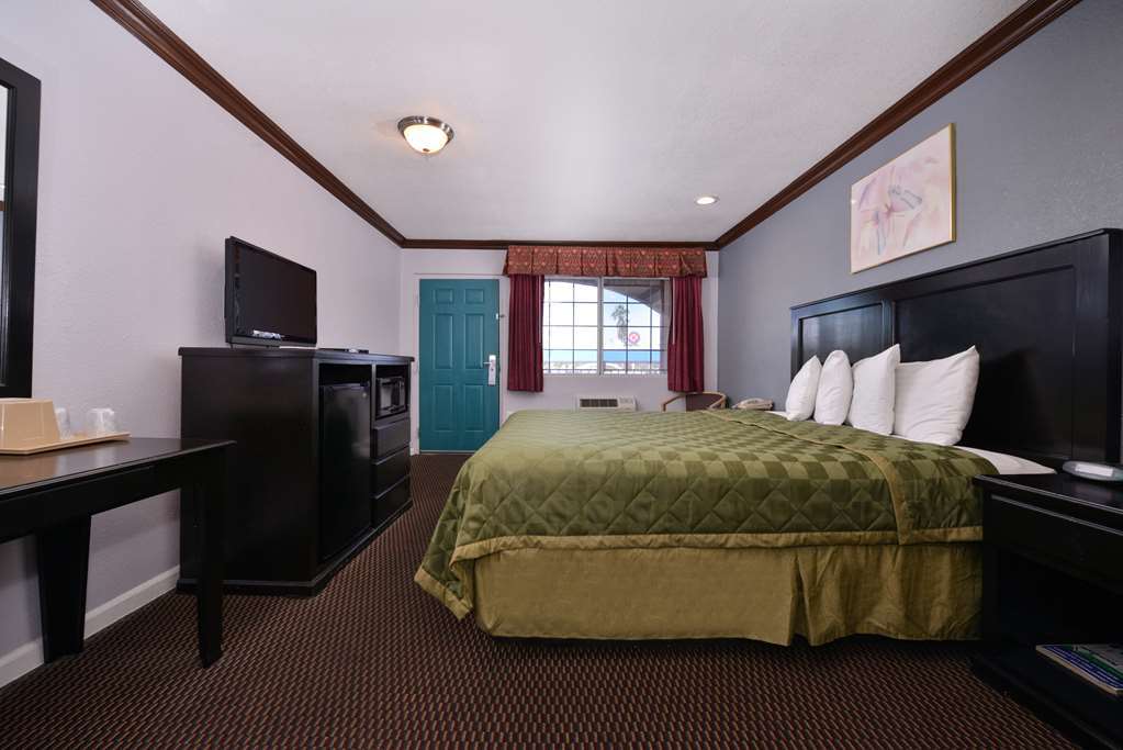 Americas Best Value Inn Corona Chambre photo
