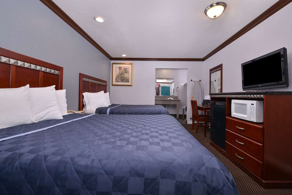 Americas Best Value Inn Corona Chambre photo